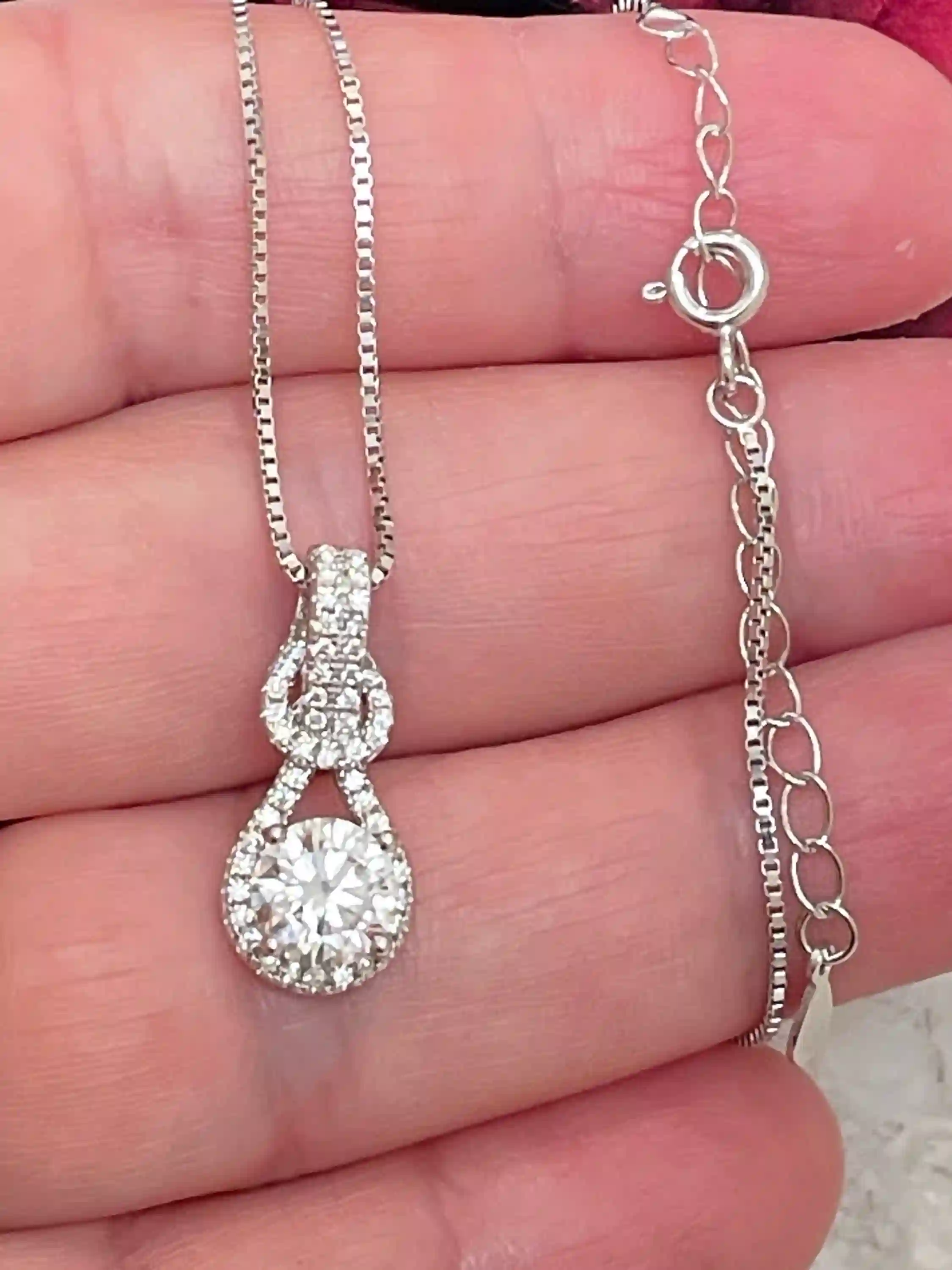 1.25ct Diamond Necklace GORDION KNOT Solitaire Diamond Pendant Necklace Handmade Jewelry White Gold Vmel Certifed Diamond Women Success LUCK 