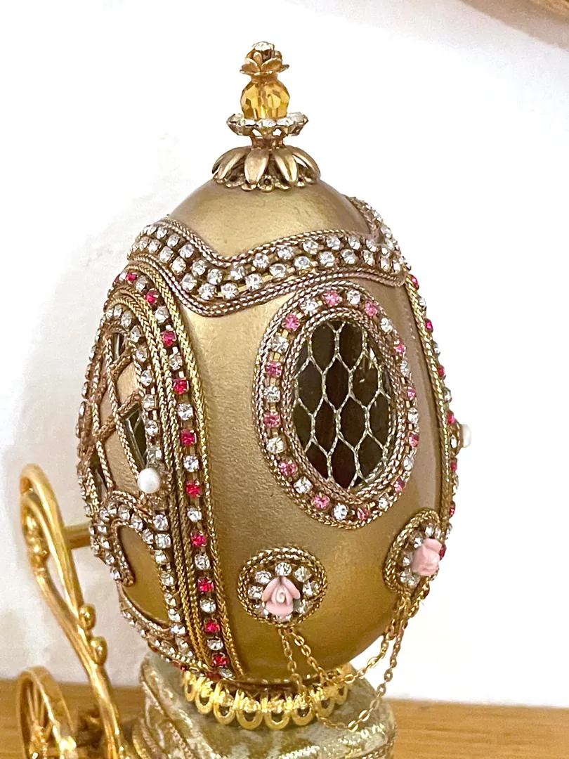 One Of A Kind 1975 Gold Fabergé Egg Style Real Carved Egg Collectors Egg Fabergé Egg Royal Crown Carriage Wedding Proposal Pure Gold Decor