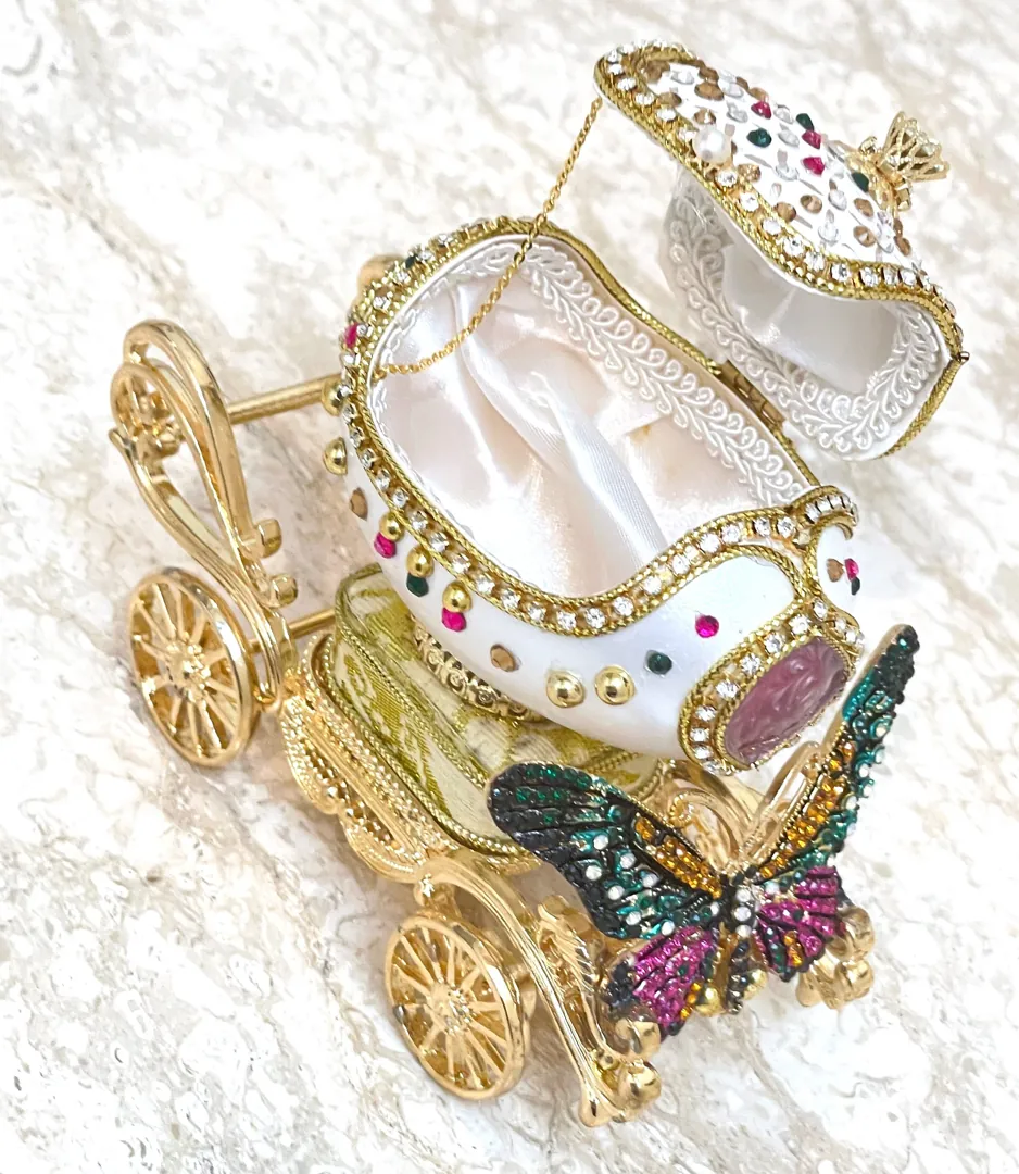 ONE OF A KIND - Faberge egg - Faberge musical egg - Faberge ornament - Faberge trinket box - Faberge antique - Faberge egg Easter gift -