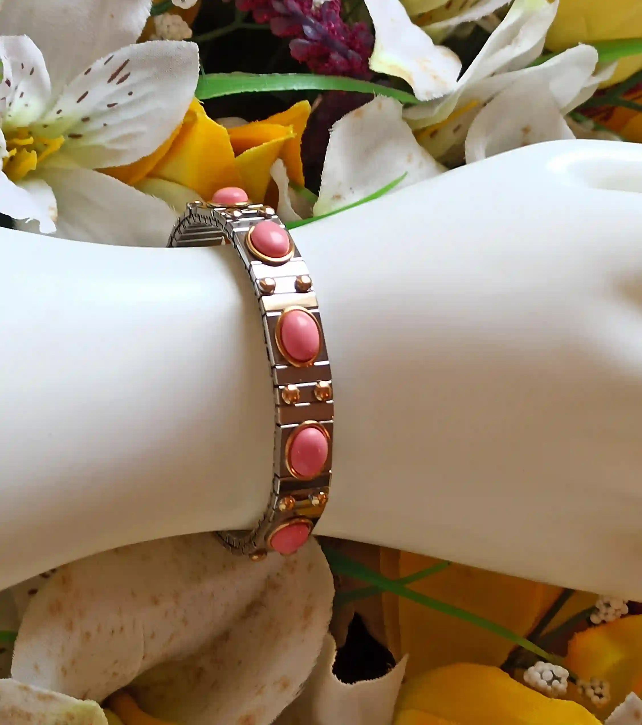 Pink Blush Bracelet/Pink Coral Bracelet/ Coral Gift jewelry/ Simple Bracelet/ Coral Beach Jewelry/ Colorful Bracelet/Coral Bracelet HANDMADE 