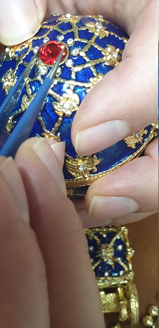 Queens Carriage Egg Faberge Ornament Jewelry Box Faberge 24k Gold 10ct Austrian Crystal Sapphire Bracelet Fabergé Egg Designer pierrelorren