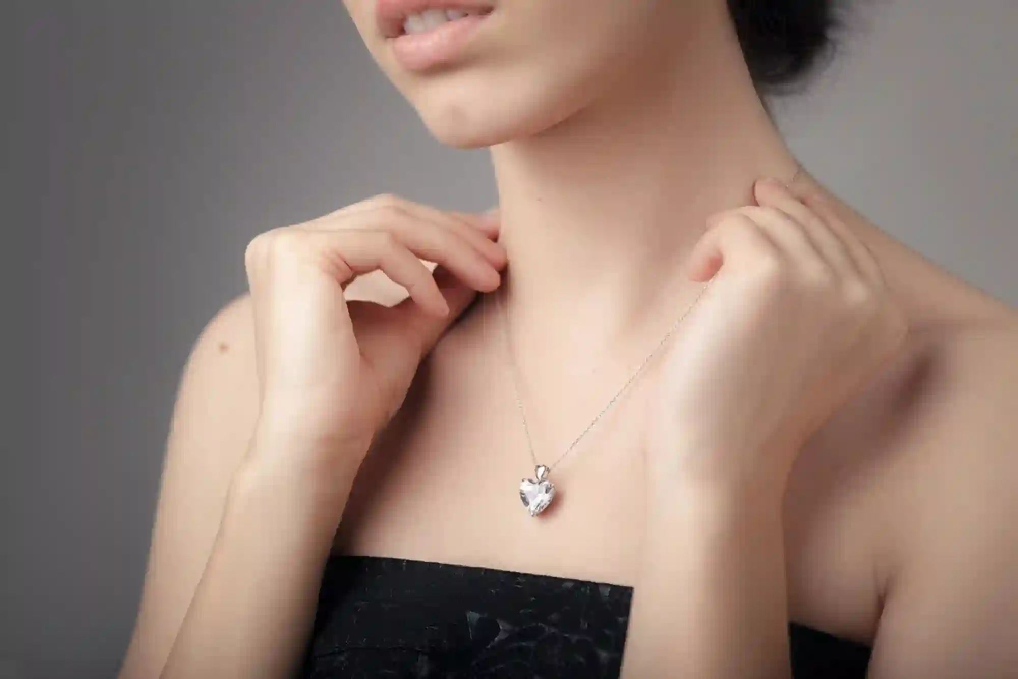 18k Gold Diamond Heart Necklace - 1.5 ct Diamond Pendant HEART Diamond Jewelry for women - Heart Solitaire Necklace Diamond Anniversary gift 