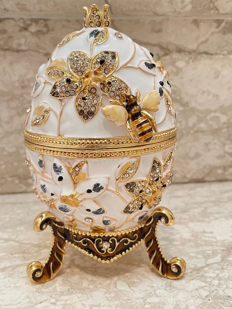 Designer White Faberge Egg Style Necklace PLUS Engagement Gift Faberge Eggs Handpainted Jewelry Box Wedding Gift for Parent 400 Handset Crystals