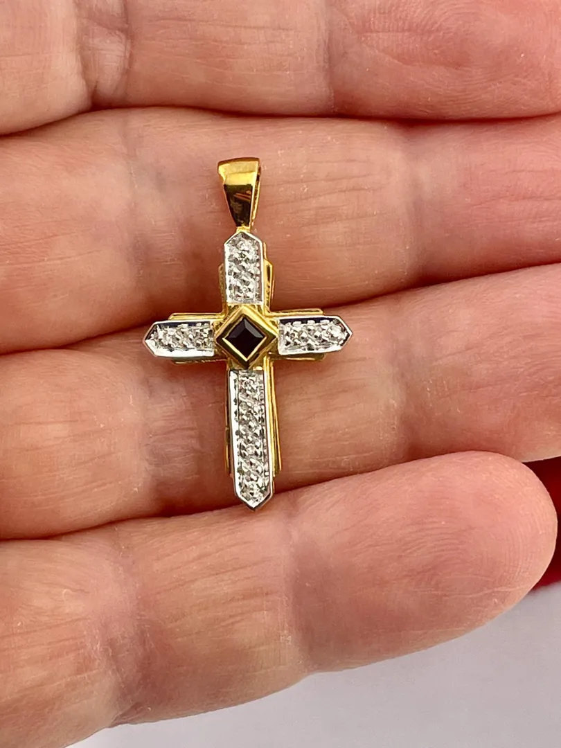 Solid 18k Gold Cross Natural Diamond Cross Pendant Diamond Cross Necklace Christian Mother Gift Crucifix Cross for Mom Cross for Women 1.10