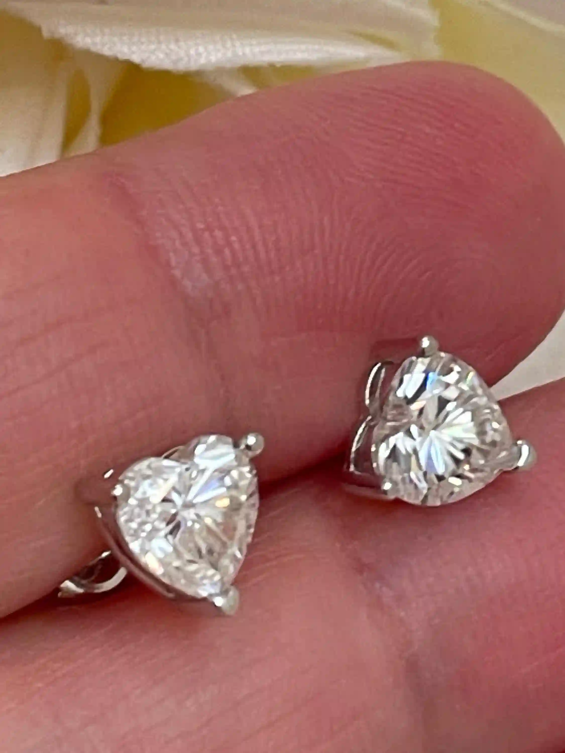 2 carat Diamond Earrings Heart Shaped Diamond Studs Diamond Heart Shape Screw Back Real Diamond Studs Mossanit Heart-Shaped Girlfriend Gift 
