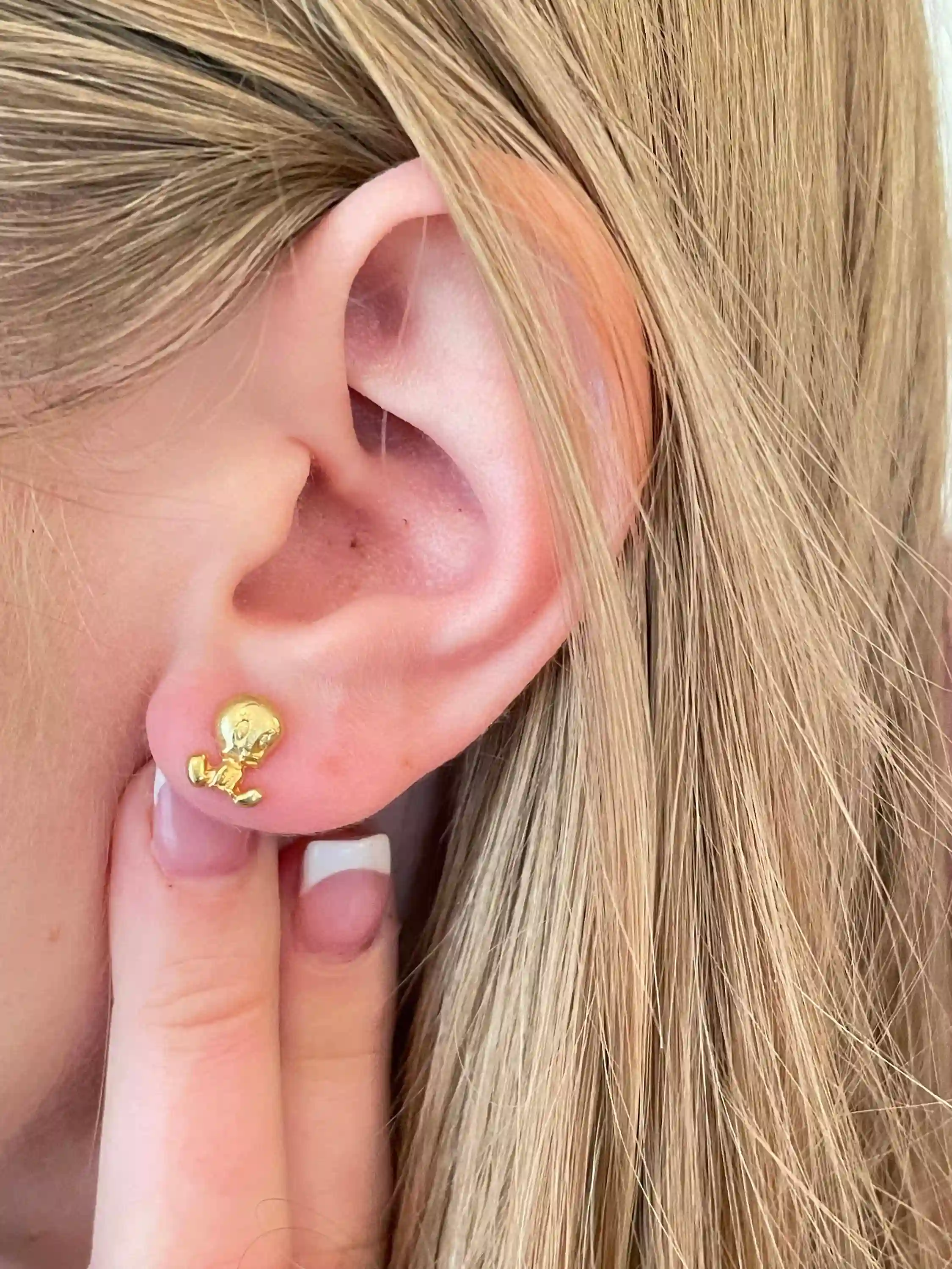 Tweety Bird Earrings - SOLID 18k Gold - Vintage Warner Bros Jewelry for women - Tweety Stud Earrings - 