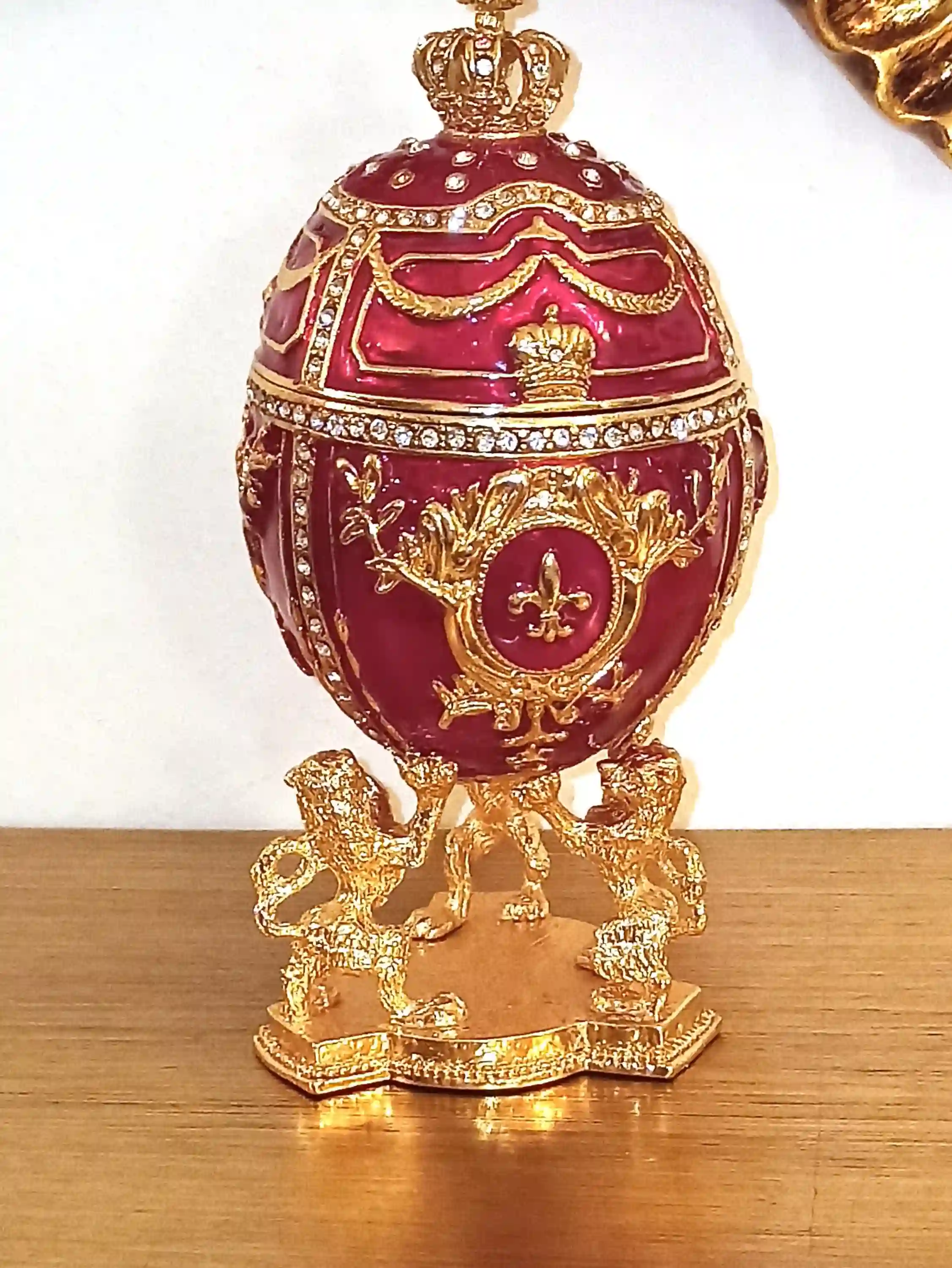 Imperial Faberge-Style Egg Trinket Jewel Box with Lions & Emperor's Crown 16.8cm (6.5'') Red 200 HANDSET 5ct Swarvoski Diamond Christmas present 