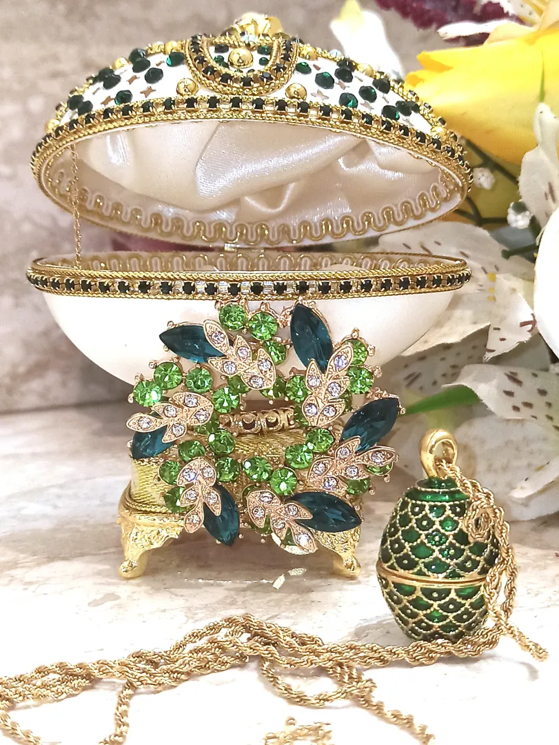 Faberge egg, Faberge egg pendant, emerald gold bracelet, unique wedding gift ideas, unique art, home decor ornament, Faberge egg style jewelry.