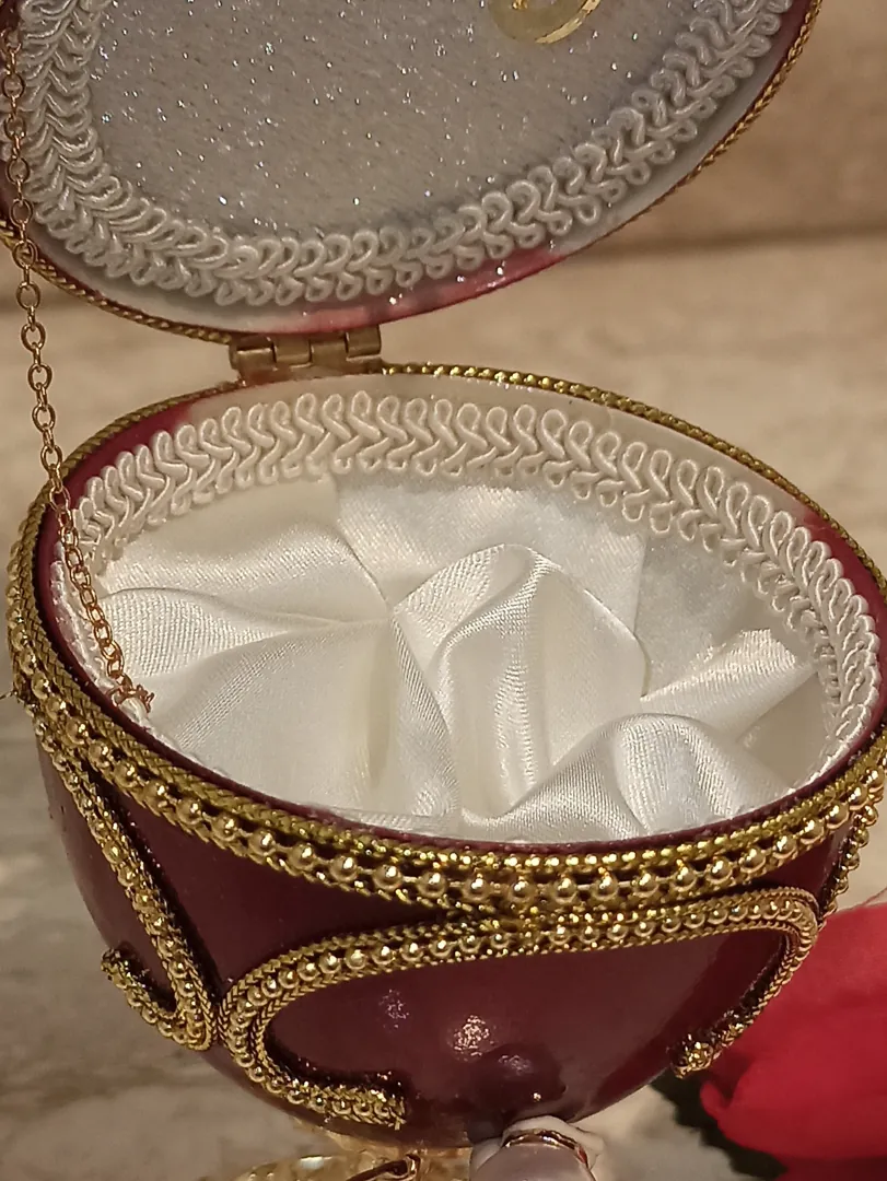 FABERGE Egg Music Box, Unique mom gift, Couples gift, Engagement gift for fiance, Housewarming gift, Unique gift for wife, 1st wedding gift idea