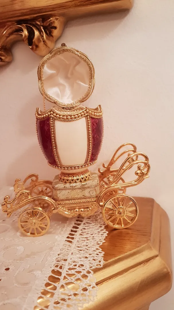 Faberge Egg 2001 Vintage 24K Musical Faberge Egg Style Trinket Natural Egg Ring Box Gift Fabergé Wedding Proposal Engagement Anniversary