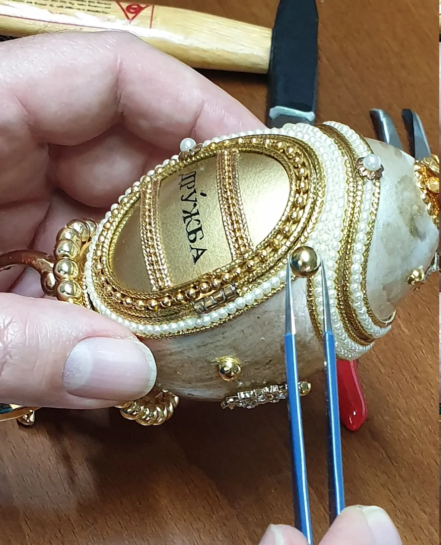 Forever Friends Gift Egg Faberge Style ONLYONE 24k Fabergé VINTAGE Wreath Faberge Music Box Fabrege Trinket Swarovski Diamond 1ct Photo Frame