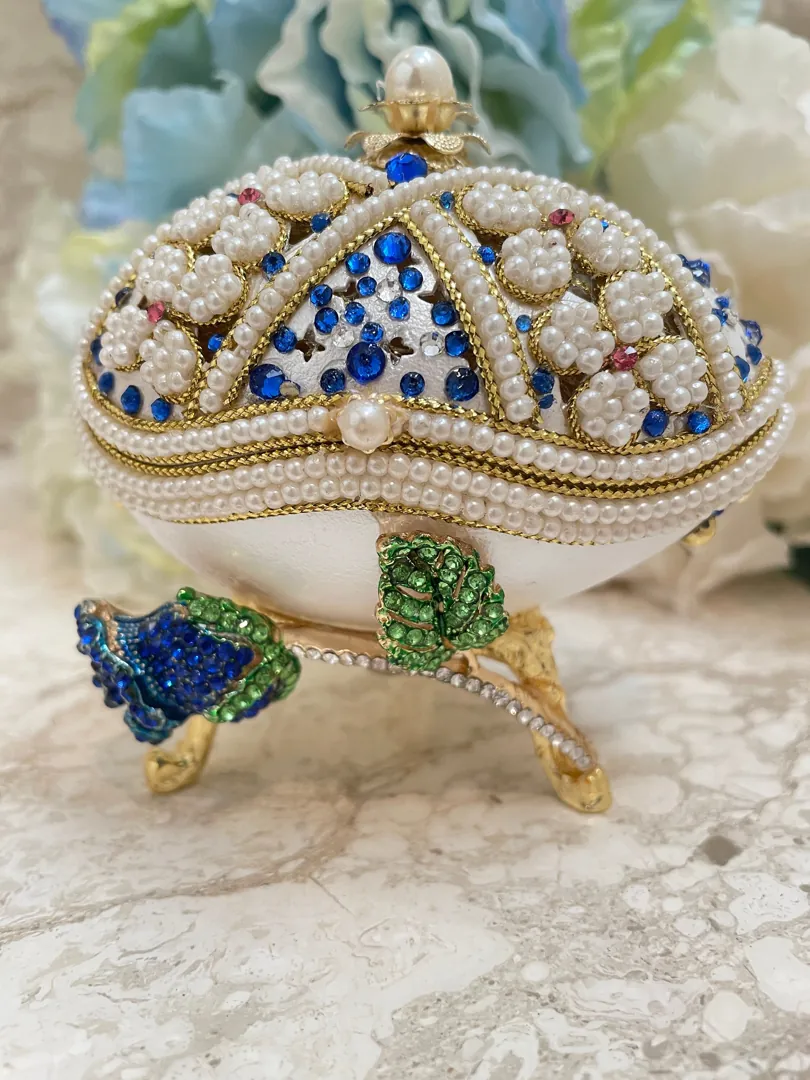 One Only Blue Rose Fabergé Egg Style Jewelry Box Set Handcarved Natural Egg Austrian Crystal Sapphire Fabergé Egg Music Box Handmade 1990
