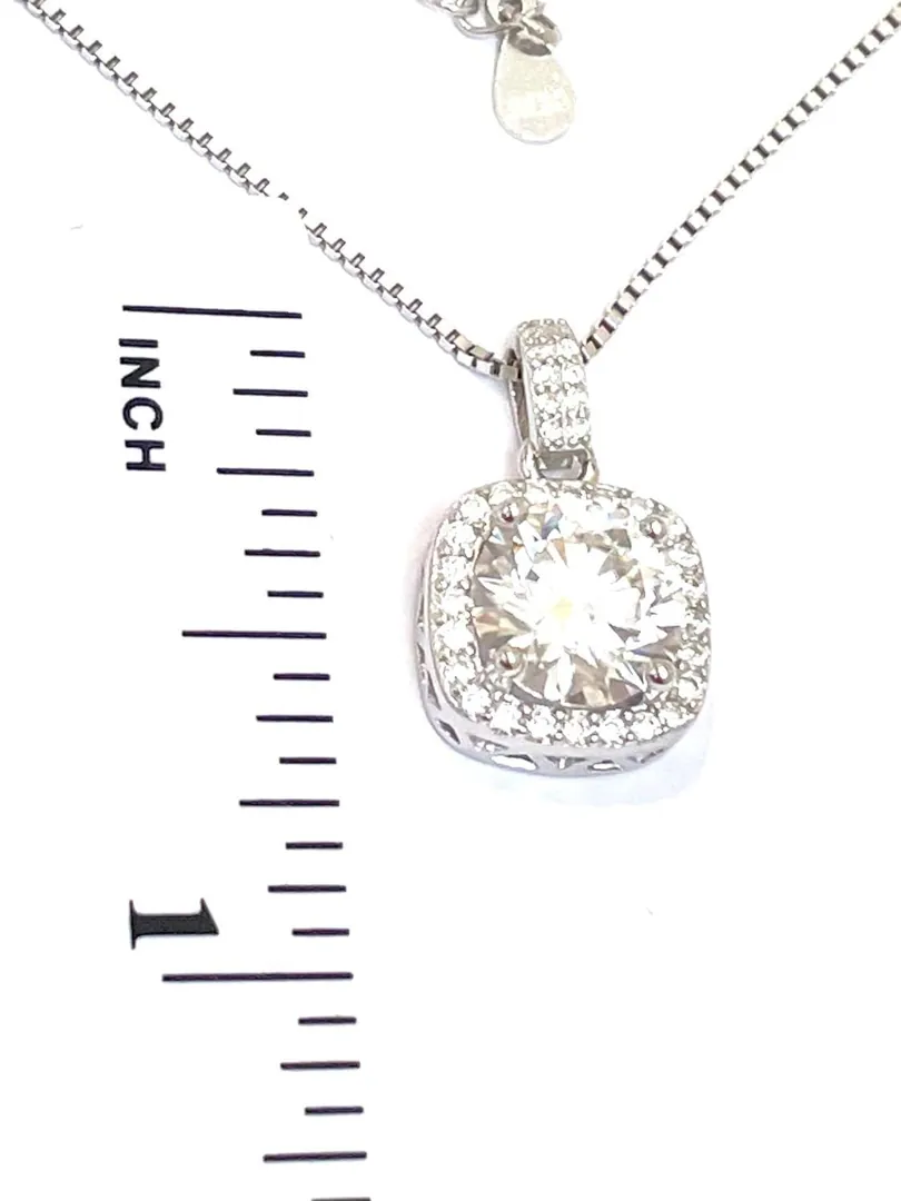 18k White Gold Diamond Solitaire Necklace: Square Pendant
