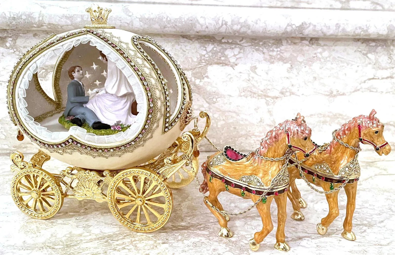1989 NATURAL Fabergé Egg Ostrich Egg Musical Royal Carriage 24k Gold Accent Hand-Carved Faberge Ornament Anniversary Gift 24k Gold Handmade