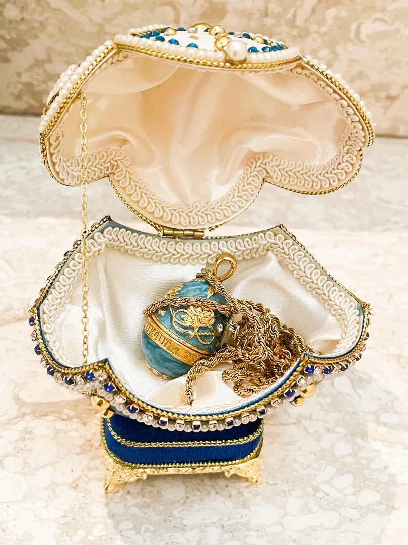 Pierre Lorren - Faberge Egg Music Box - Faberge Style Egg Trinket Boxes - Silk Interior - Topaz & Pure Gold Decor Natural Egg Handmade 1985