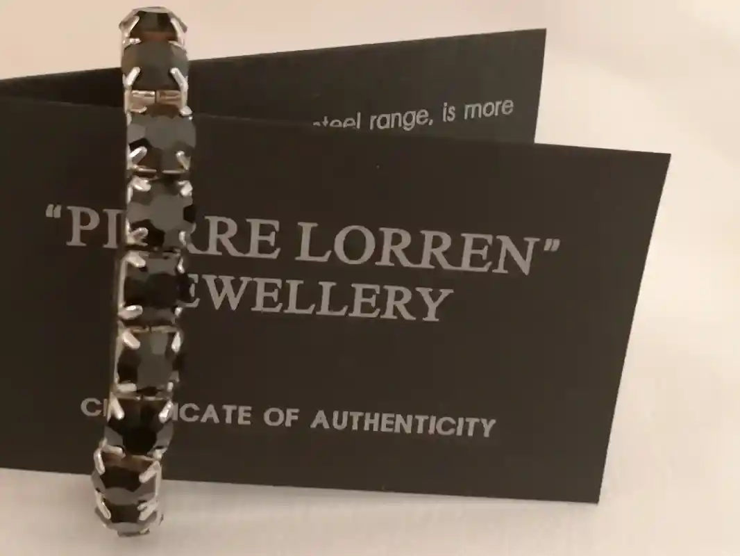 Grief Mourning bracelet mom granddaughter Onyx Black HANDMADE 18K GOLD Swarovsk Crystal Sympathy Bereavement Condolence Her bracelet Jewelry 