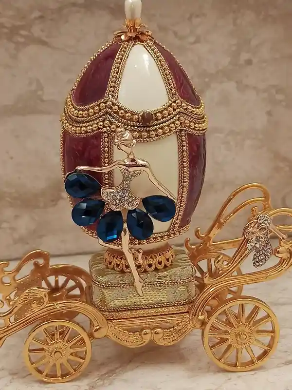 Precious Moments Proposal Ring box Cinderella 24k GOLD Carriage ONE Only FABERGE Music Unique Gift for Bride Fiance Daughter Bride Wedding 