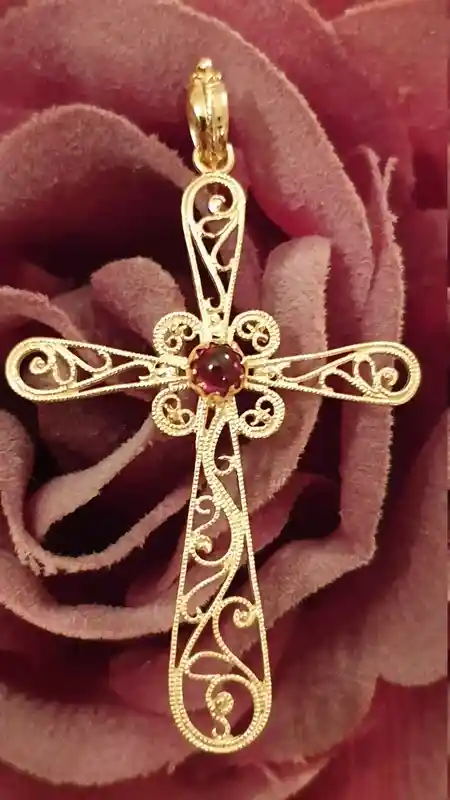 18Kt Solid GOLD Garnet Cross pendant gift for women/FILIGREE Gold Cross Charm Religious Jewelry Byzantin pendant 18k HANDMADE Christian gift 