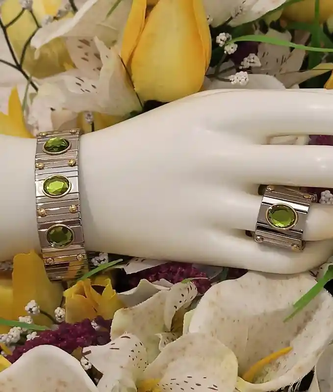 SILVER Peridot Bracelet and Ring 9ct/HANDMADE Jewelry/Green Gemstone Bracelet Ring/Gemstone Jewelry/LUCK Gift Jewelry/Birthday Gifts for Mom 