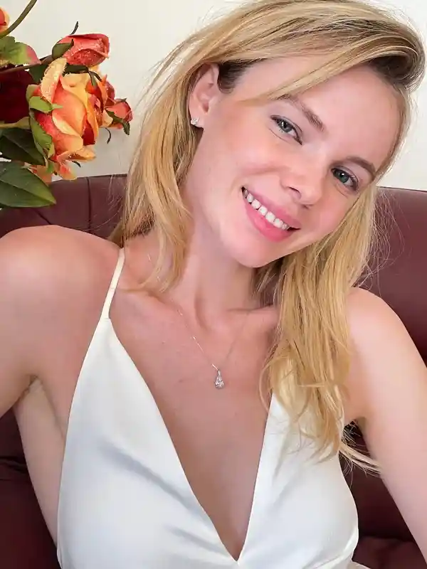 1.65ct SOLID 18k Gold Tear Drop Diamond Solitaire Pendant Pear Shaped Necklace Delicate Bridal Necklace White Gold Pendant Handmade Jewelry 