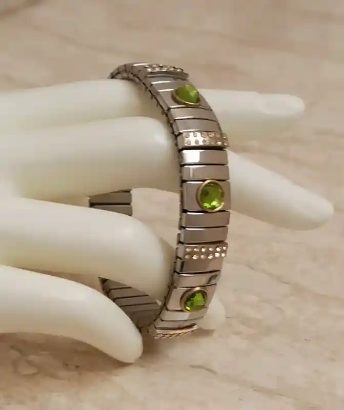 August Birthday Jewelry/ Crystal Peridot Jewelry/PERIDOT Bracelet HANDMADE/Peridot Birthstone Jewelry/Bridal Jewelry Gift/Chartreuse Jewelry 