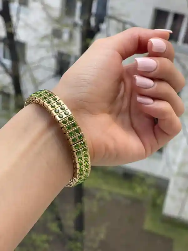 PERIDOT. Bracelet for women. HANDMADE Jewelry. Gift for Her. Bridesmaid Gifts. GOLD Peridot Bracelet. Gift for wife. Peridot Jewelry. Mother 